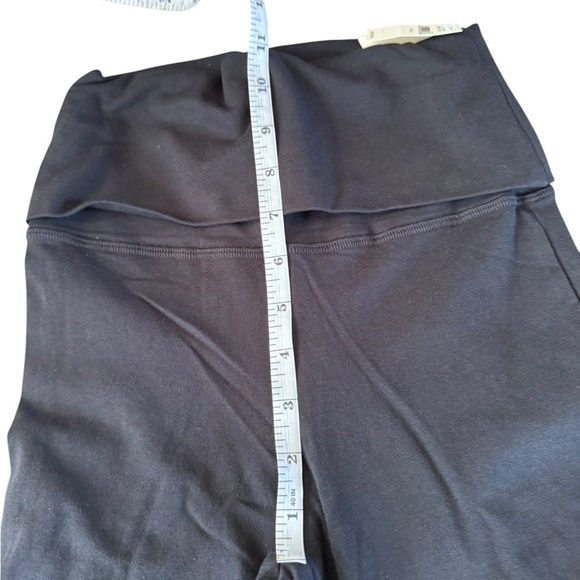 Offline by Aerie OG Super Flare Foldover Hi-Rise Black- Size XS - Picture 6 of 7
